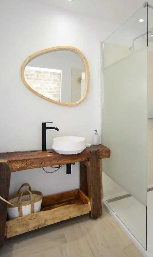 Chambre D'Hotes A La Cle Des Champs Varen Bed & Breakfast